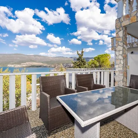 2 Bedroom With Sea View 本科瓦茨